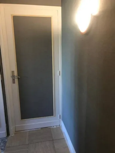 Pose de papier peint dans un appartement à Paris 14, Paris, Landouer Rénovation